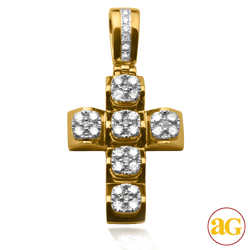 14KY 1.15CTW DIAMOND ROUNDED SQUARE CLUSTER CROSS