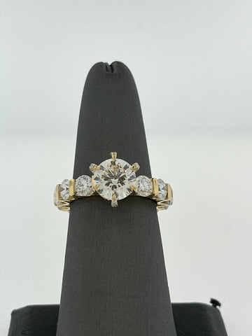 Ladies Bridal Diamond Ring